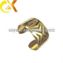 the fashion stainless steel bangle with gold plating